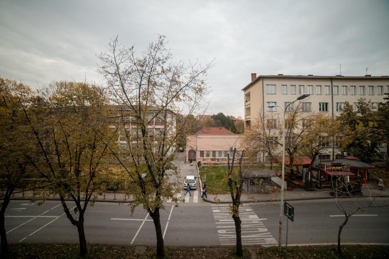 Duga Apartmani Kragujevac Exterior foto