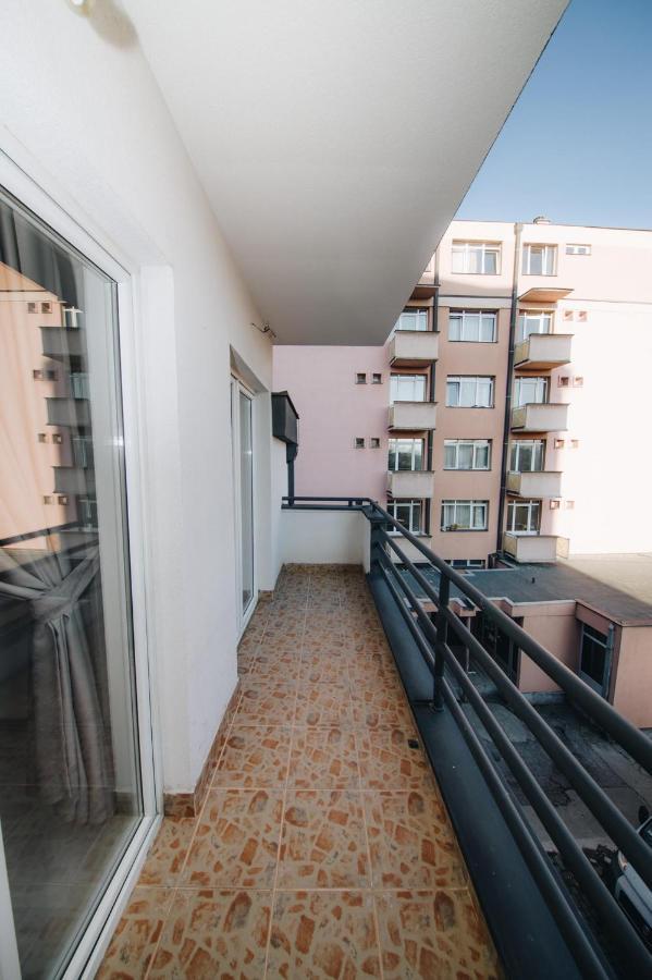 Duga Apartmani Kragujevac Exterior foto
